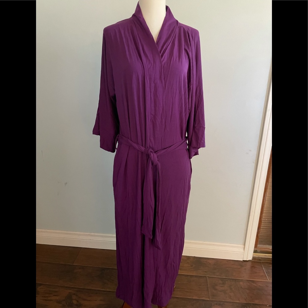 NWOT Women’s Robe Size Small - Picture 2 of 11